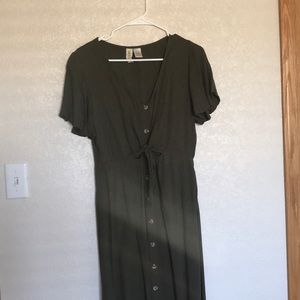 Cute Olive Green Dress Size M